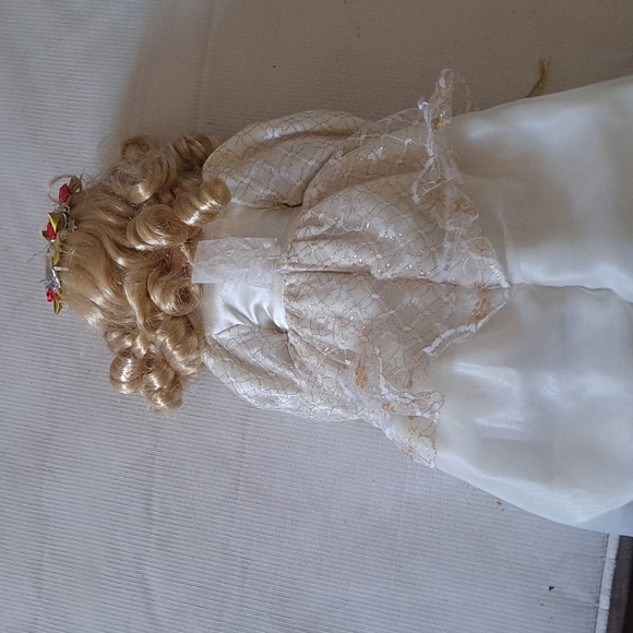 Muñeca de porcelana - Picture 3 of 3